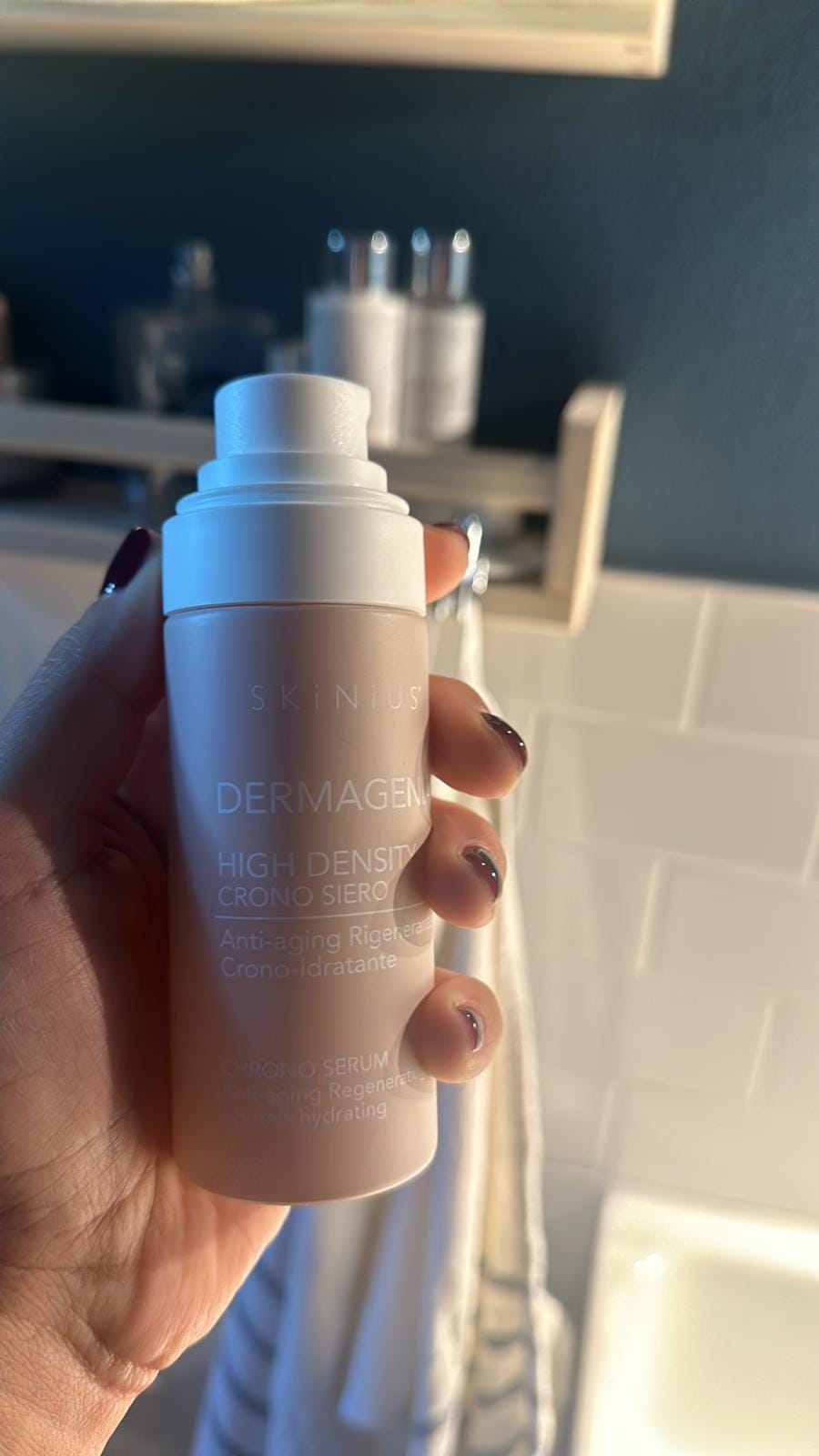 SKINIUS e la scienza della pelle (felice)